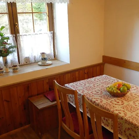 U Lipna Apartment *